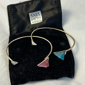 ALEXIS BITTAR Set of 2 Small Lucite Pyramid Cuff Bangles